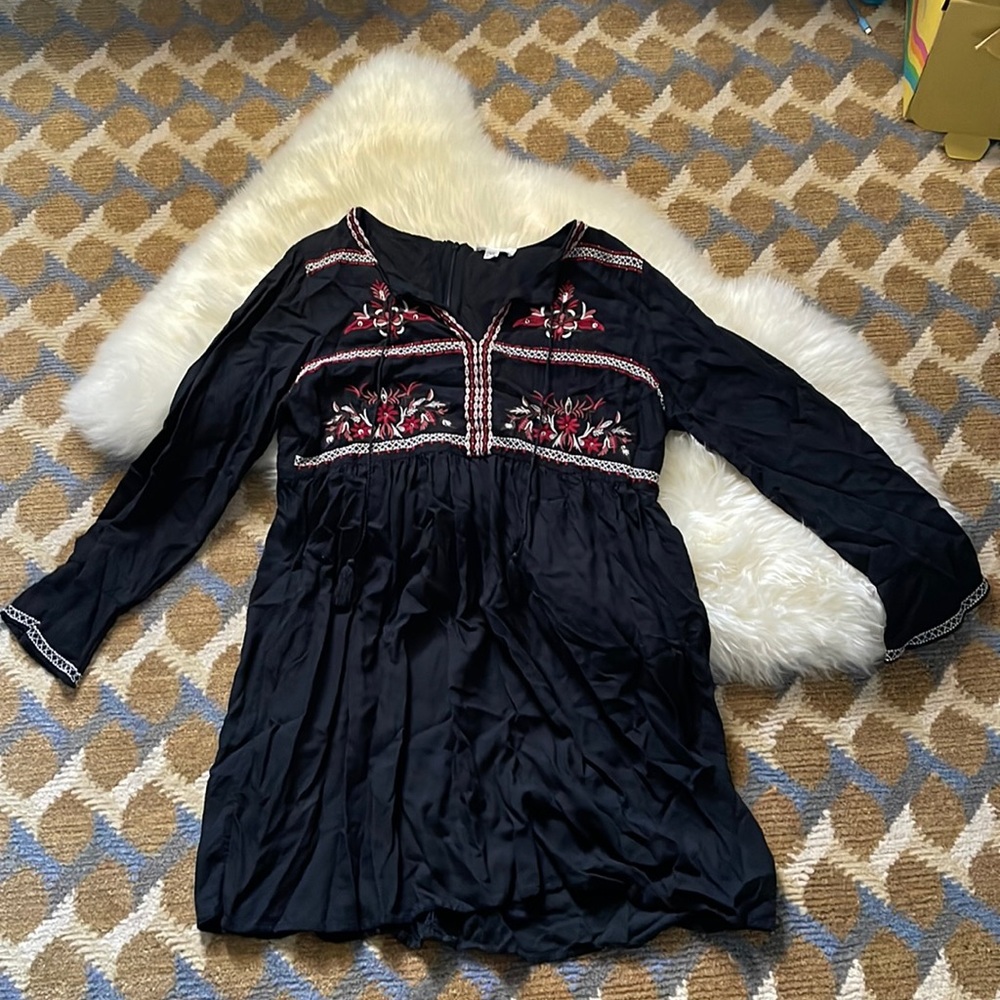Beachlunchlounge dress. Size large.